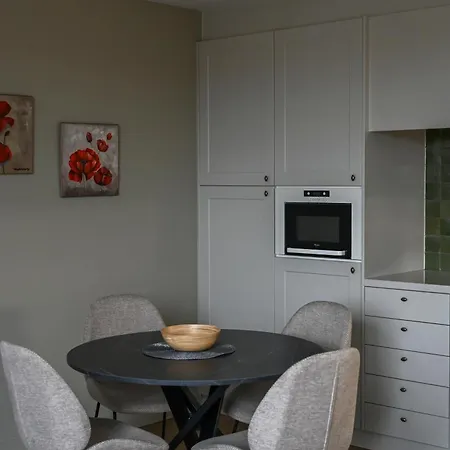 Apartment Sea-rent 4 *
